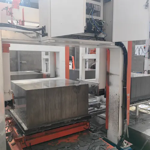 폼 콘크리트 블록 장비